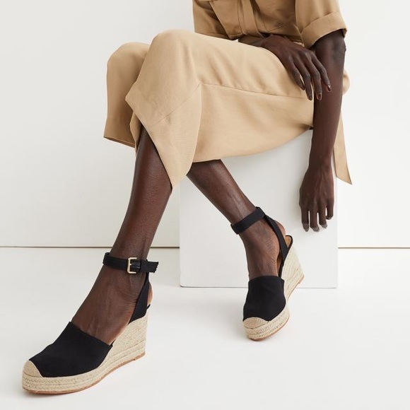 BNWT - Espadrilles Wedge - Picture 1 of 3